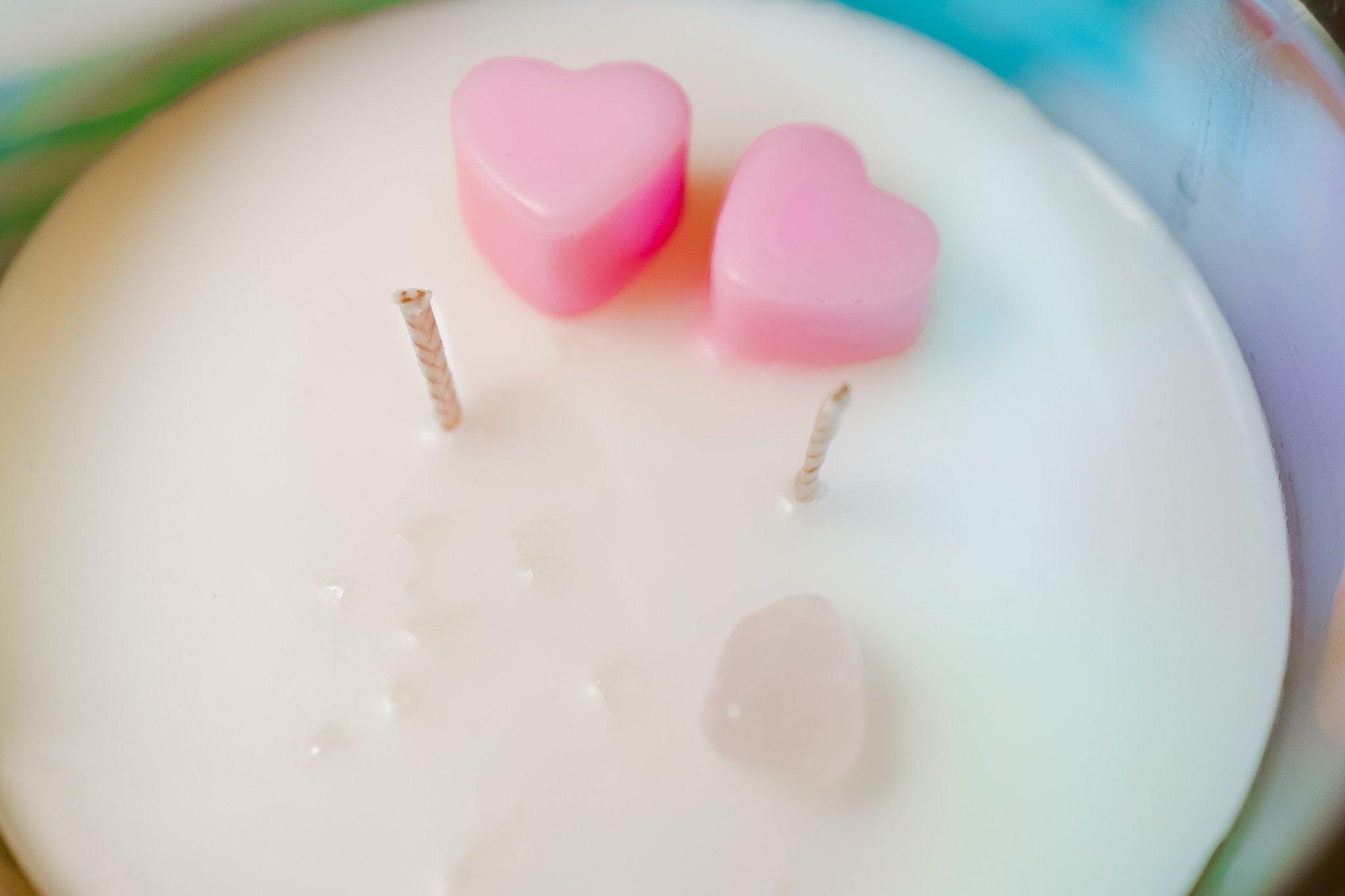 Coconut Apricot Wax vs. Soy Wax Candles - AEMBR