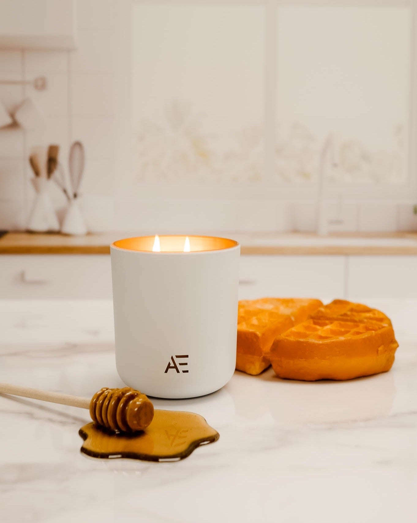 MEAD - AEMBR - Clean Luxury Candles, Wax Melts &amp; Laundry Care