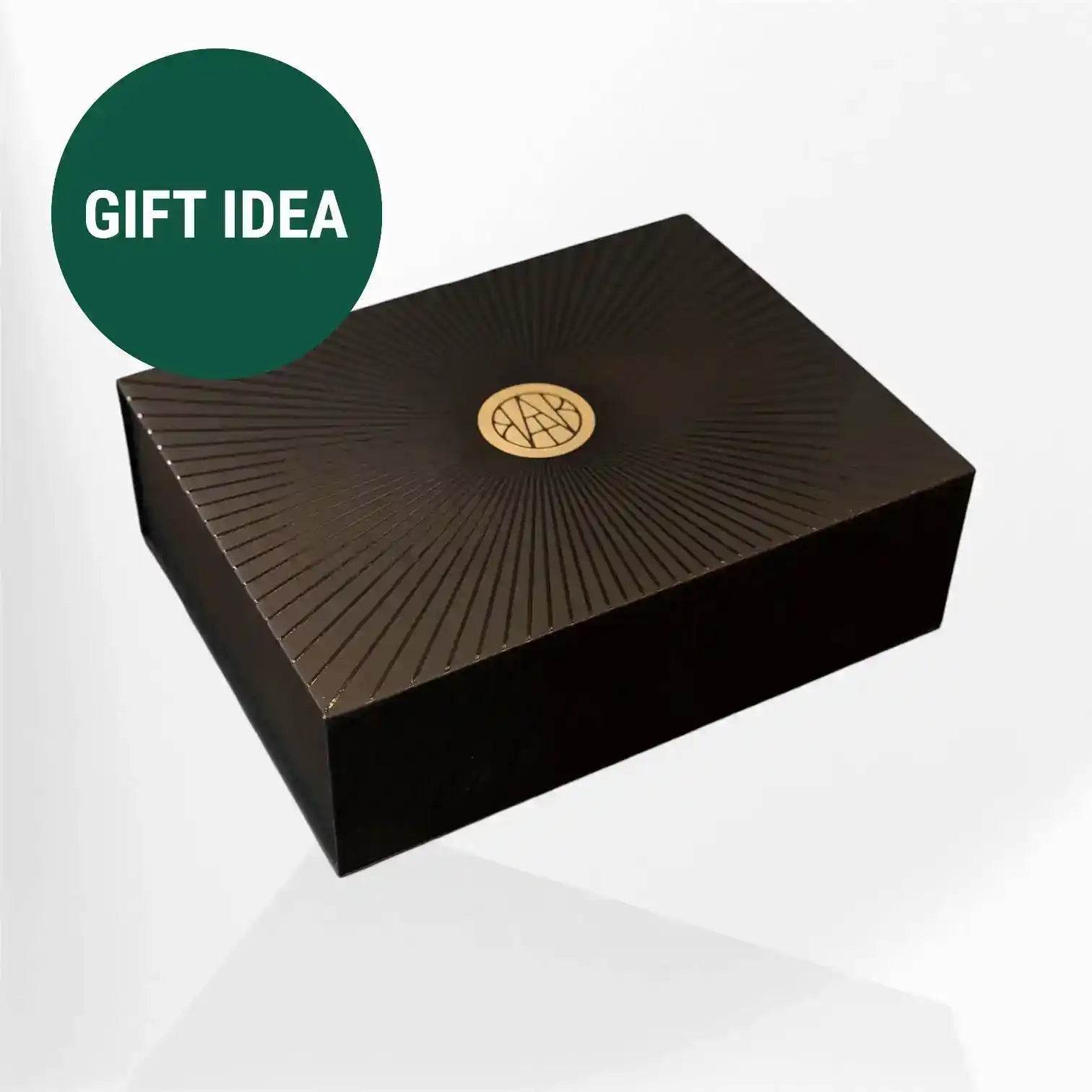 AEMBR Best of Candle Gift Set featuring multiple scented candles in elegant packaging for gifting or home decor.