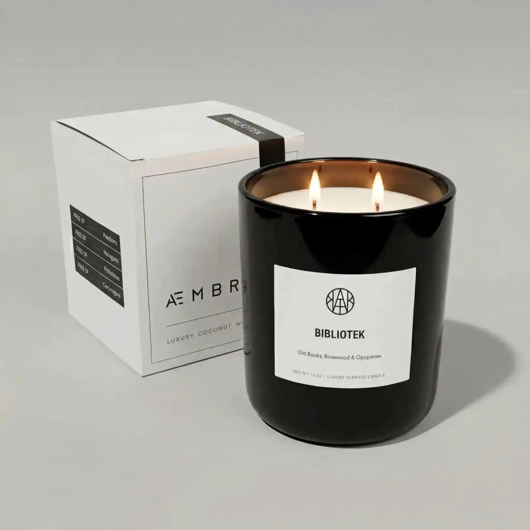 AEMBR Bibliotek Candle with a sleek glass jar and minimalist design, perfect for cozy home ambiance and decorative lighting.