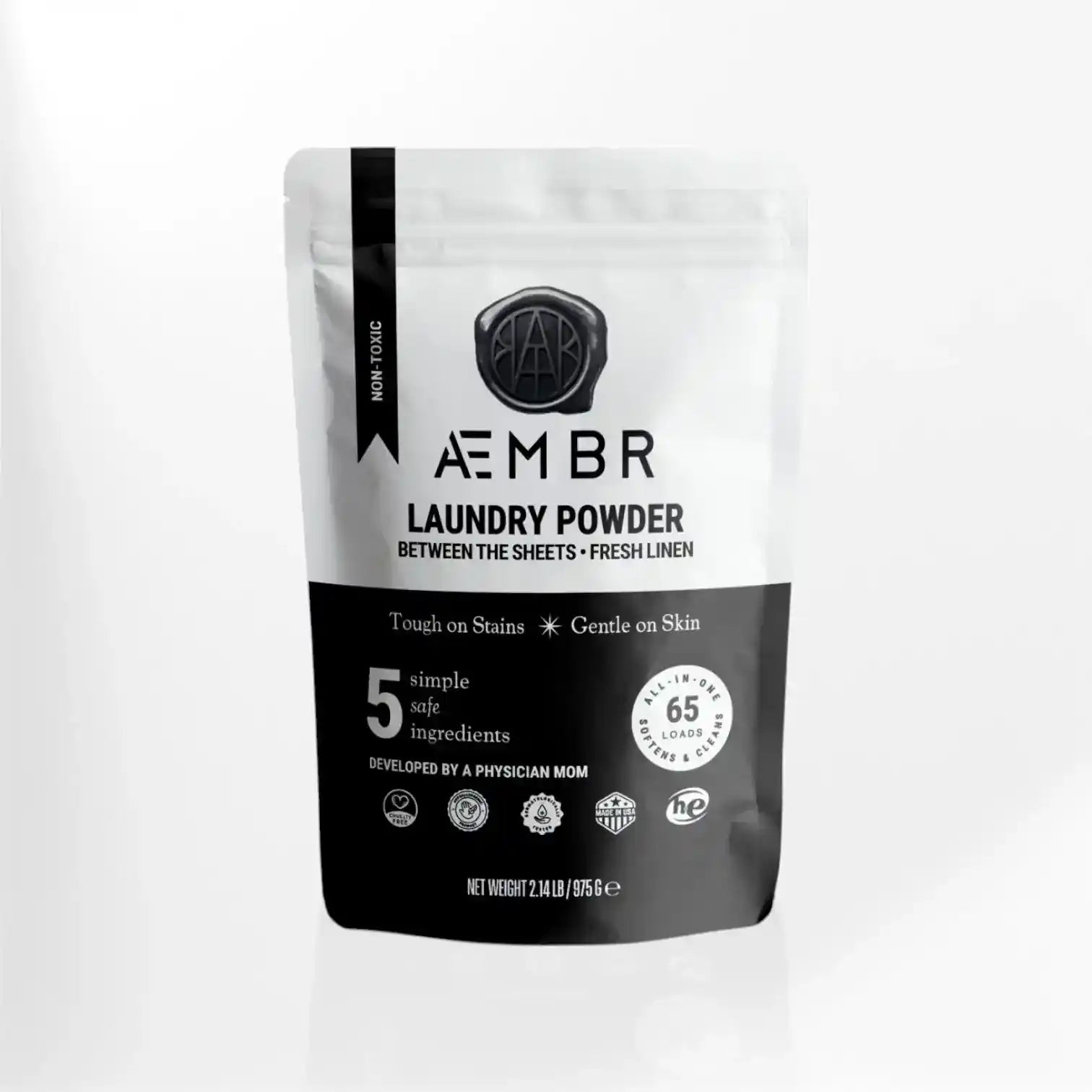 AEMBR Fjord Lovers Air and Laundry Care Bundle featuring laundry detergent, fabric freshener, and scent essentials.