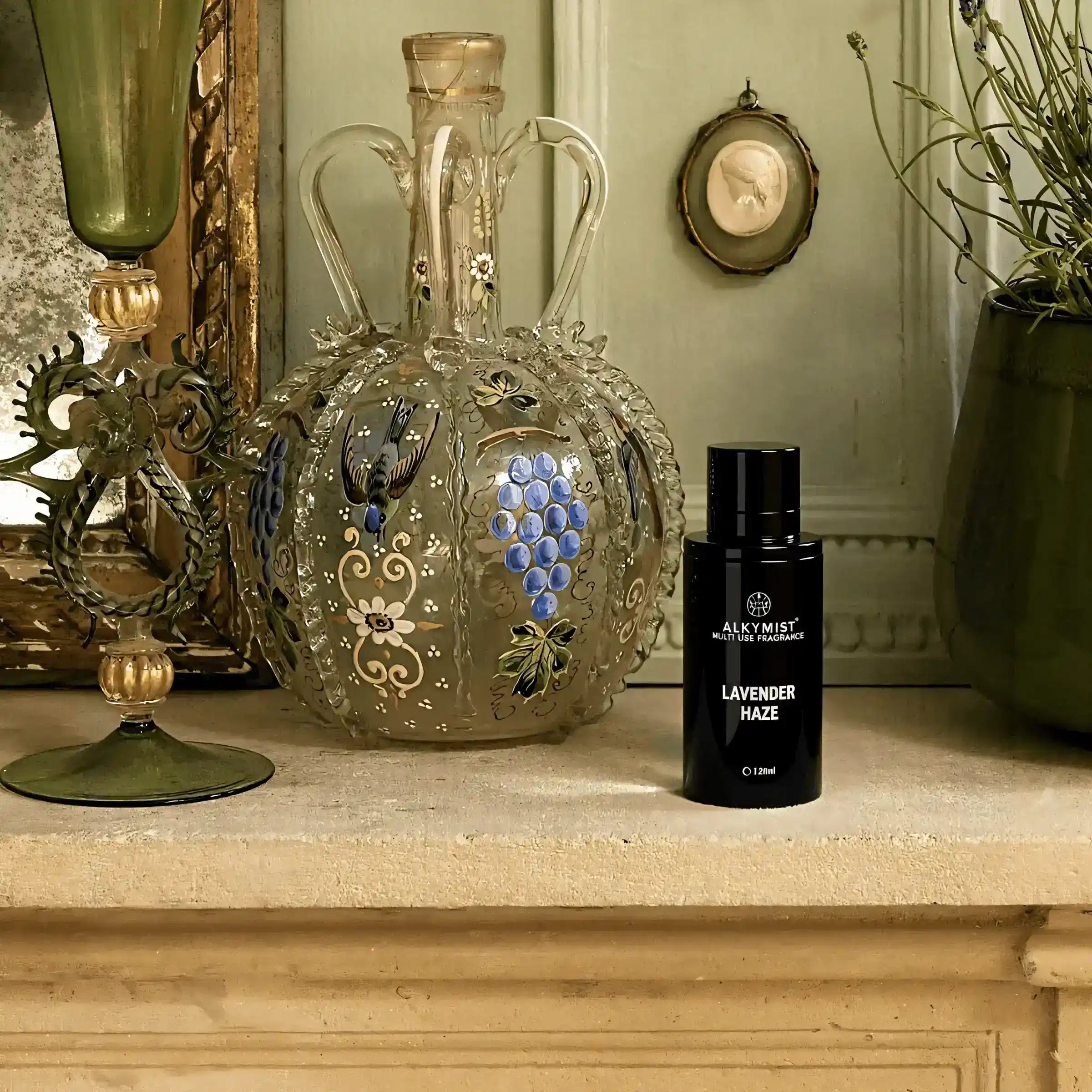 AEMBR ALKYMIST® Luxe Aristocrat multi-use fragrance bottle with elegant design and gold accents.