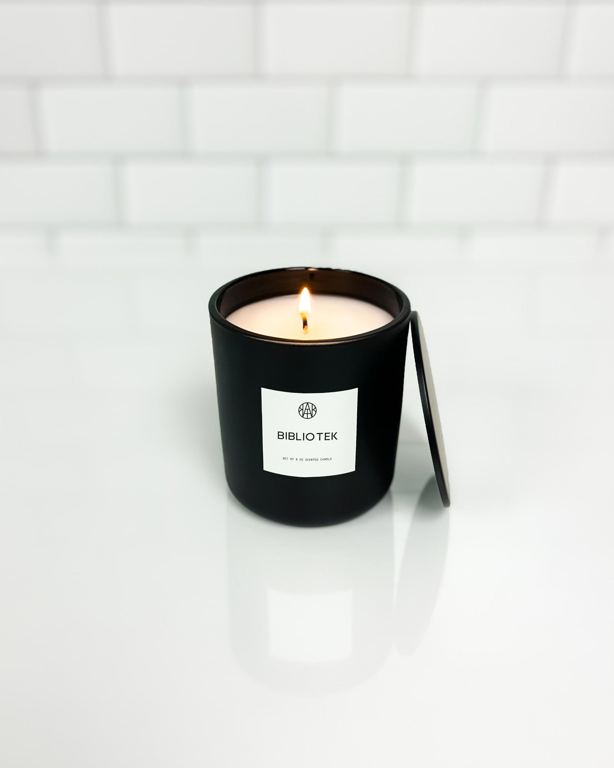 BIBLIOTEK - Classic Candle - AEMBR - Clean Luxury Candles, Wax Melts & Laundry Care