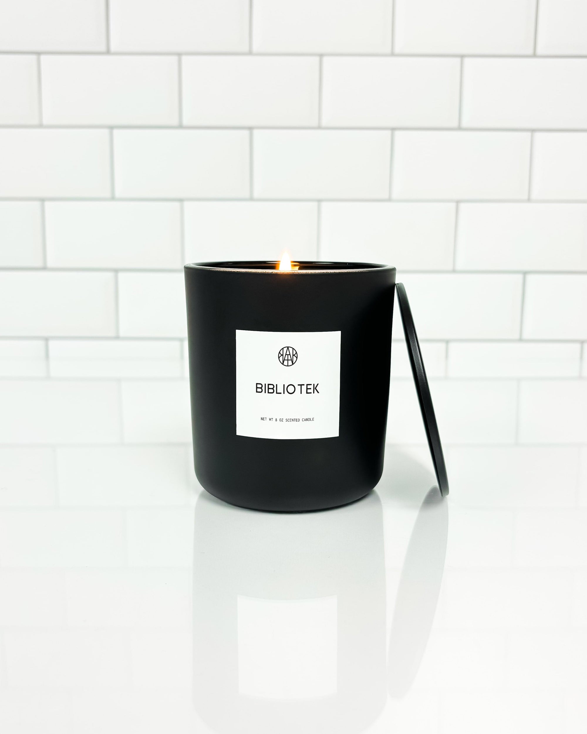 BIBLIOTEK - Classic Candle - AEMBR - Clean Luxury Candles, Wax Melts & Laundry Care